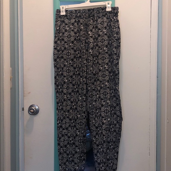 Wide Flowy Elephant Pants - Picture 4 of 4